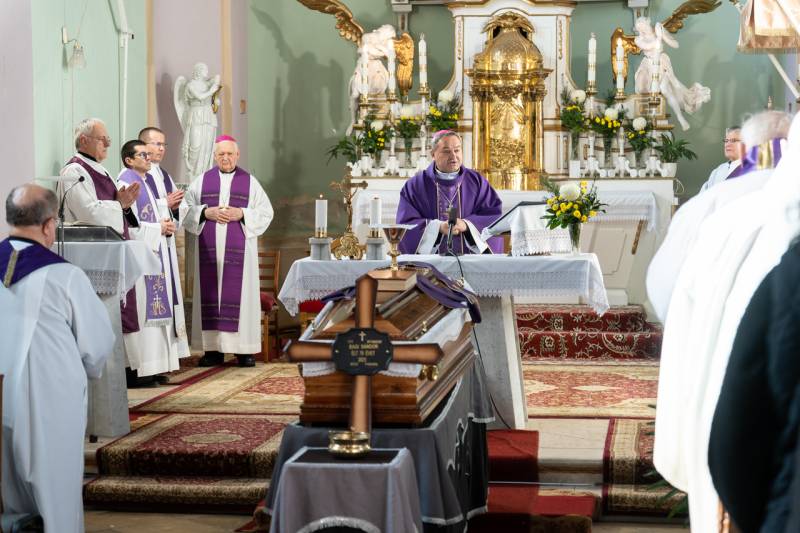 2025_11_10_bagi sandor temetes_11.jpg